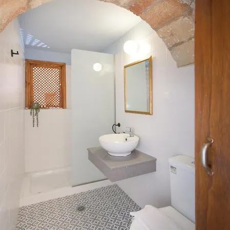 Evangelia's Traditional Villa