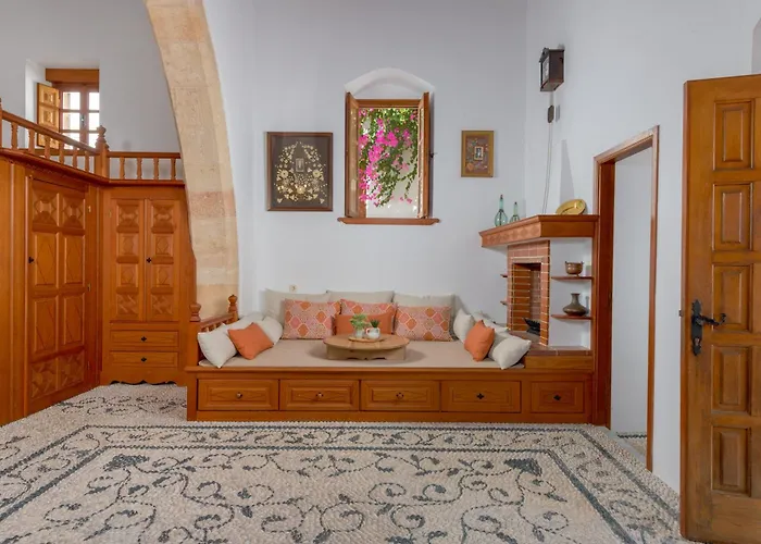 Evangelia's Traditional Líndos