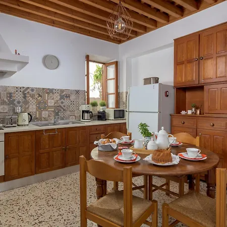 Evangelia's Traditional *