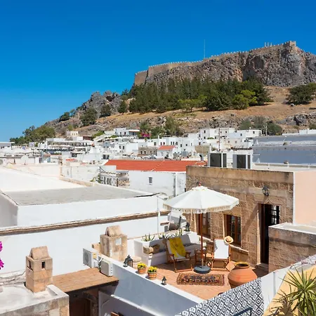 Evangelia's Traditional Willa