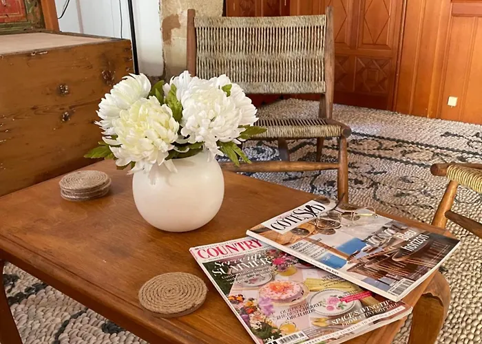 Evangelia's Traditional فيلة لينثوس